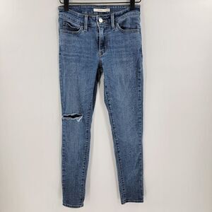 Levi's 711 skinny jeans 25 ripped knee blue
